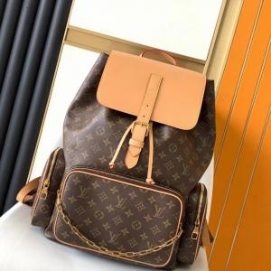 LV Mountaineering Bag